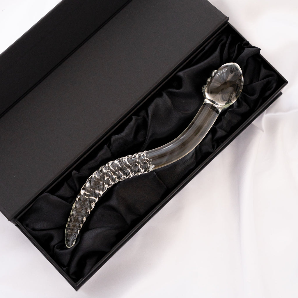 Clear cervix serpent pleasure wand 2.0. Glass pleasure wand designed for pelvic dearmouring, massage and self pleasure.